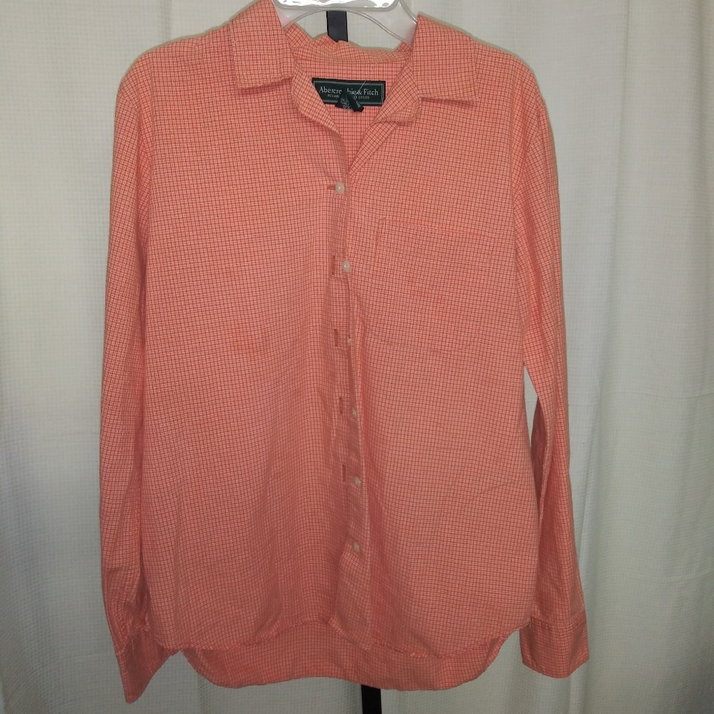 NWOT Abercrombie& Fitch ButtonUp Long Sleeve Shirt